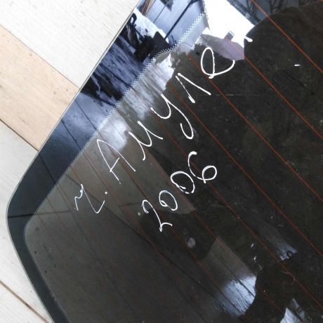 steklo-zadnee-chery-amulet-s-obogrevom-tonirovannoe-art-46002-big-1