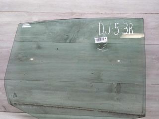 steklo-dveri-zadnee-pravoe-volkswagen-jetta-5-art-46078