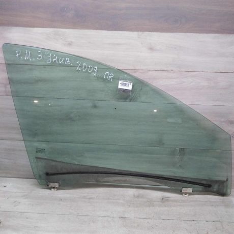 steklo-dveri-perednee-pravoe-renault-megane-3-art-46090-big-0