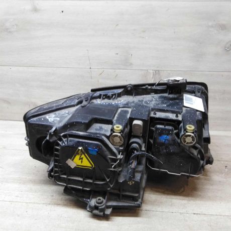 fara-levaia-audi-a4-b6-8e-ksenon-defekt-art-46512-big-6