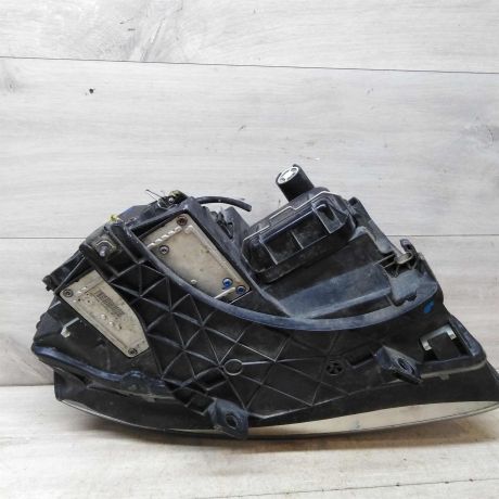 fara-levaia-audi-a4-b6-8e-ksenon-defekt-art-46512-big-8