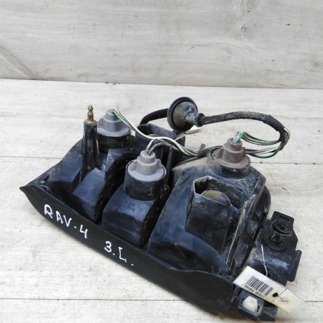 fonar-zadnii-levyi-toyota-rav4-94gv-art-46629-big-2