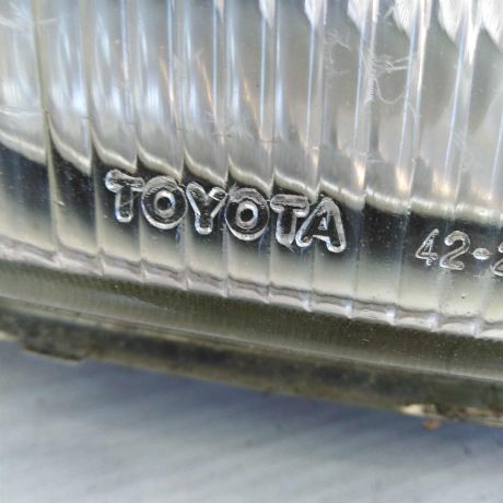 fara-pravaia-toyota-rav4-1994-gv-defekt-art-46761-big-2