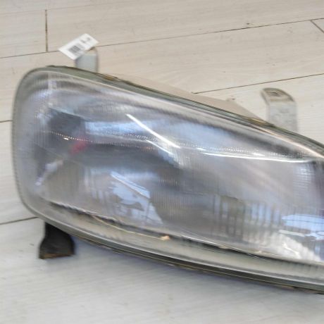 fara-pravaia-toyota-rav4-1994-gv-defekt-art-46761-big-1