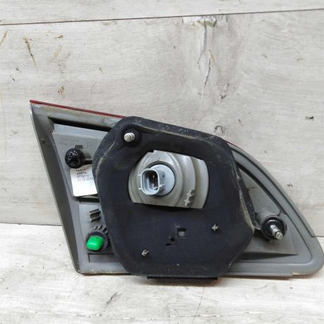 fonar-zadnii-pravyi-nissan-almera-iii-g15-na-krysku-bagaznika-art-47255-big-4