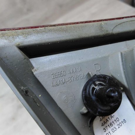 fonar-zadnii-pravyi-nissan-almera-iii-g15-na-krysku-bagaznika-art-47255-big-2