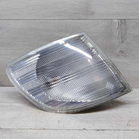 ukazatel-povorota-mercedes-vito-w638-pravyi-rest-art-47546-big-0