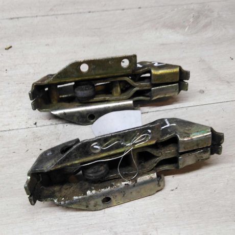 ogranicitel-dveri-volkswagen-transporter-t4-art-47581-big-1