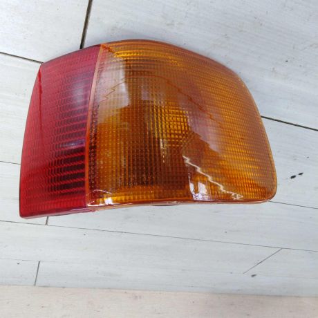 fonar-zadnii-pravyi-naruznyi-v-krylo-audi-100-c4-sedan-art-47648-big-1