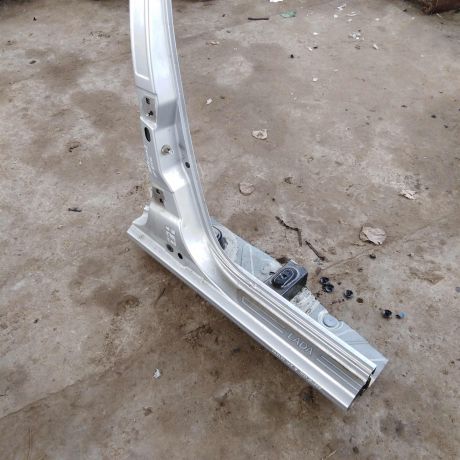 porog-pravyi-stoika-lada-largus-art-47948-big-3