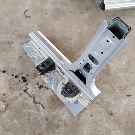 porog-pravyi-stoika-lada-largus-art-47948-big-4