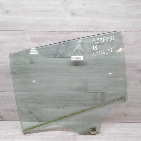 steklo-dveri-zadnee-levoe-xetcbek-mazda-3-bl-art-48396-big-0