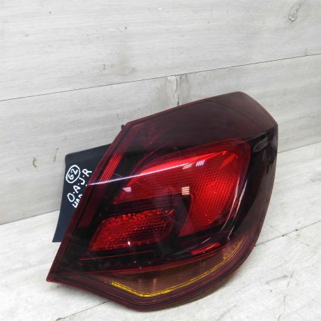 fonar-zadnii-pravyi-opel-astra-j-xetcbek-art-48504-big-0