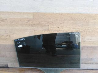 steklo-dveri-zadnee-pravoe-skoda-superb-i-rest-art-48561