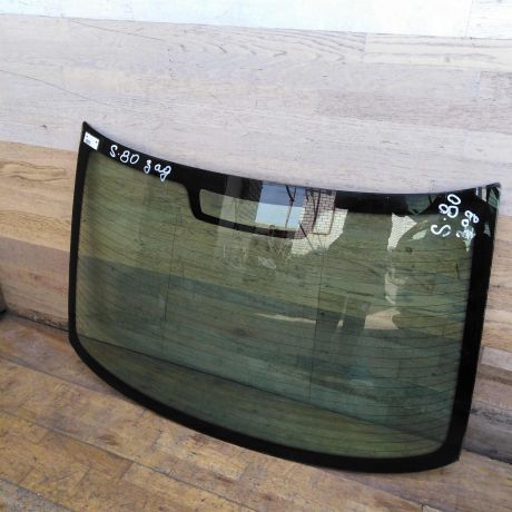 steklo-zadnee-volvo-s80-art-48691-big-0