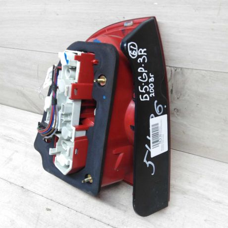 fonar-zadnii-pravyi-volkswagen-passat-b5-gp-sedan-art-48741-big-1