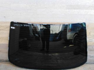 steklo-zadnee-s-podogrevom-bmw-e34-sedan-art-48832