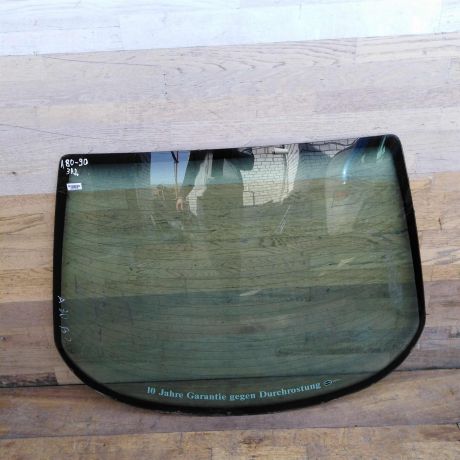 steklo-zadnee-audi-80-b3-sedan-art-48862-big-0