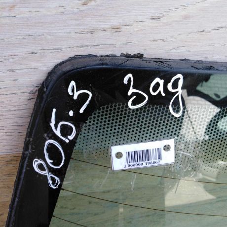 steklo-zadnee-audi-80-b3-sedan-art-48928-big-1