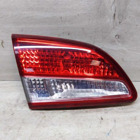 fonar-zadnii-levyi-v-krysku-bagaznika-nissan-almera-iii-g15-art-49019-big-0