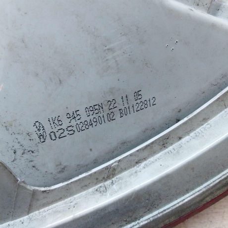 fonar-zadnii-levyi-volkswagen-golf-5-art-49080-big-5