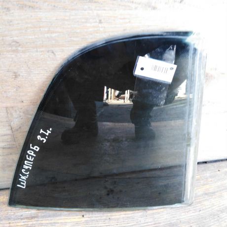 steklo-gluxoe-zadnee-levoe-fortocka-skoda-superb-i-rest-art-49135-big-0