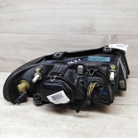 fara-levaia-audi-a4-b5-rest-defekt-art-49504-big-2