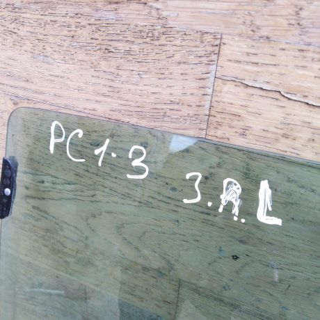 steklo-dveri-zadnee-levoe-renault-scenic-1-do-rest-art-49524-big-1