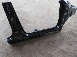 porog-pravyi-stoika-nissan-almera-iii-g15-art-49596