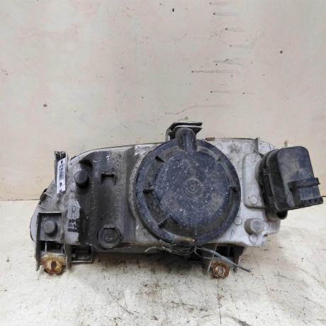 fara-pravaia-renault-scenic-1-do-rest-art-49641-big-3