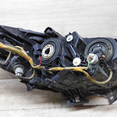 fara-levaia-mazda-3-bl-xetcbek-art-49702-big-9