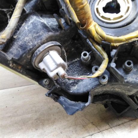 fara-levaia-mazda-3-bl-xetcbek-art-49702-big-1