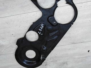 kryska-grm-vnutrenniaia-cast-audi-100-c4-25-tdi-aat-art-24212