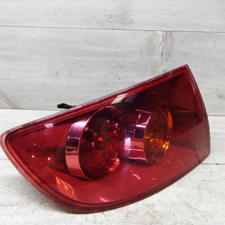 fonar-zadnii-levyi-mazda-3-bk-sedan-2004-god-art-50190-big-0