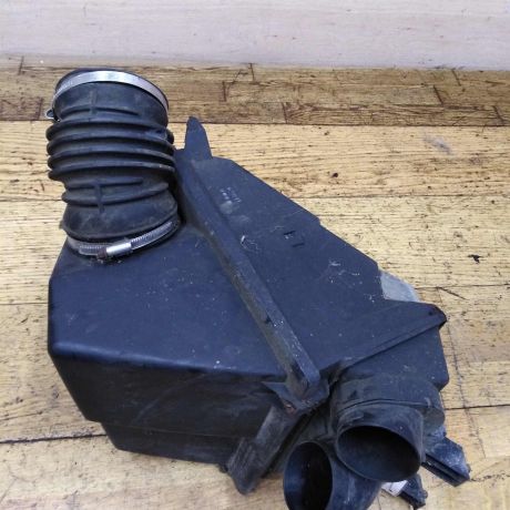 korpus-vozdusnogo-filtra-audi-a8-d2-art-24402-big-4