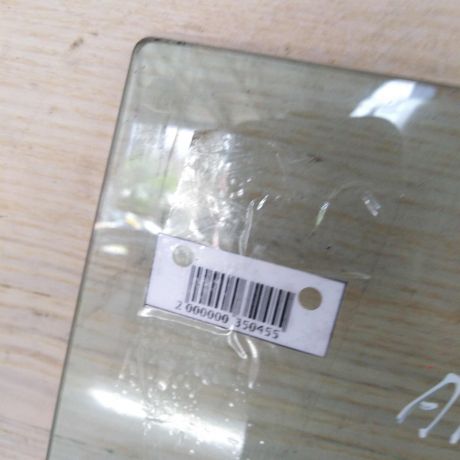 steklo-dveri-zadnee-levoe-hyundai-accent-2-art-51790-big-1