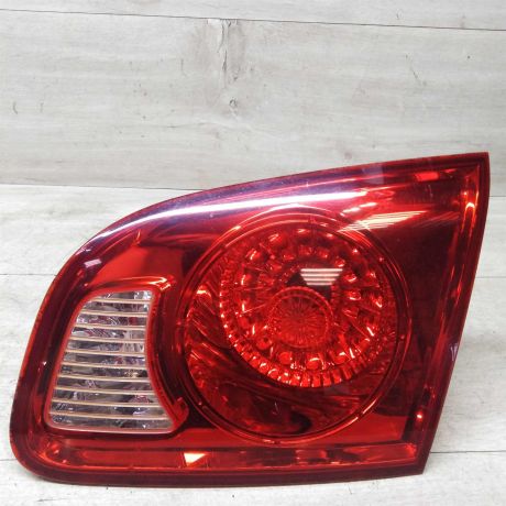 fonar-zadnii-pravyi-hyundai-santa-fe-ii-na-krysku-bagaznika-art-51921-big-0