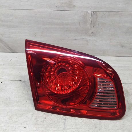 fonar-zadnii-levyi-na-krysku-bagaznika-hyundai-santa-fe-ii-art-51978-big-0