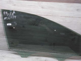 steklo-dveri-perednee-pravoe-ford-focus-3-art-52230