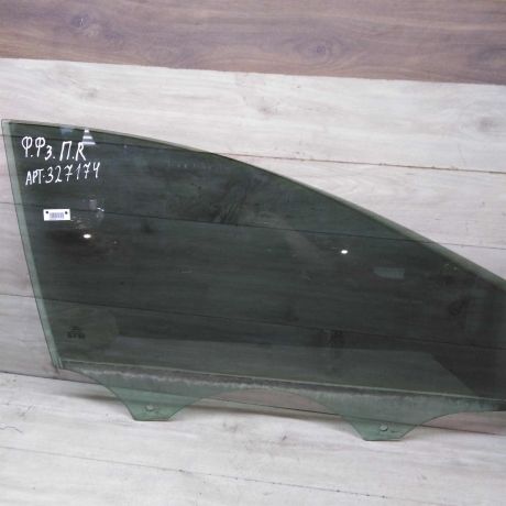 steklo-dveri-perednee-pravoe-ford-focus-3-art-52230-big-0