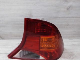 fonar-zadnii-pravyi-ford-focus-1-sedan-art-52288