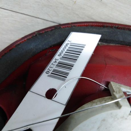 fonar-zadnii-pravyi-ford-focus-1-sedan-art-52288-big-7