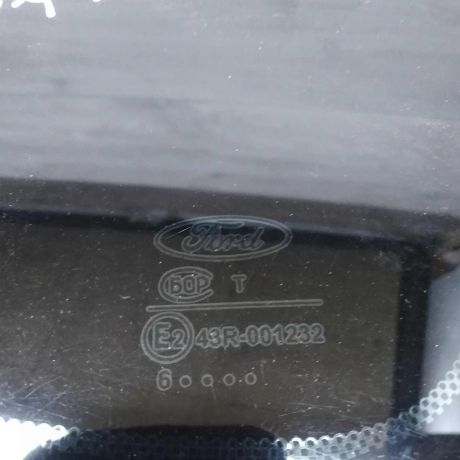 steklo-gluxoe-zadniaia-pravaia-fortocka-sedan-ford-focus-2-do-rest-art-52420-big-2