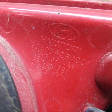 fonar-zadnii-levyi-na-krysku-bagaznika-hyundai-santa-fe-ii-art-52718-big-5