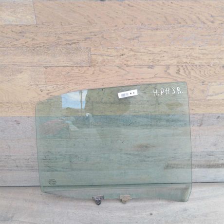 steklo-dveri-zadnee-pravoe-nissan-primera-p11-art-53269-big-0