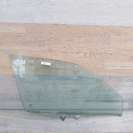 steklo-dveri-perednee-pravoe-nissan-primera-p11-art-53462-big-0