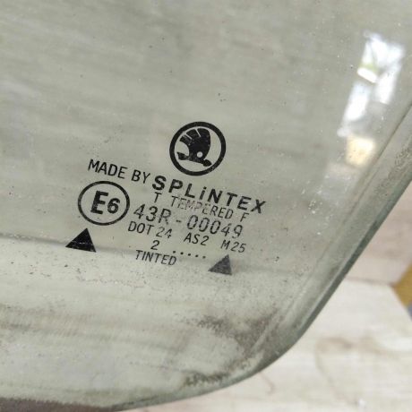 steklo-dveri-zadnee-levoe-universal-skoda-octavia-tour-art-53571-big-2