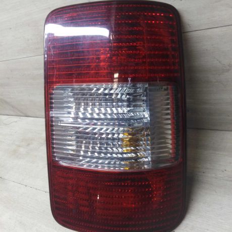 fonar-zadnii-pravyi-volkswagen-caddy-05gv-art-53667-big-1