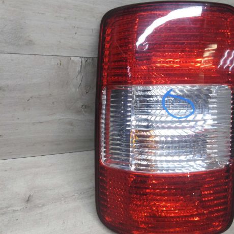 fonar-zadnii-levyi-volkswagen-caddy-05gv-melkaia-treshhina-art-53776-big-1