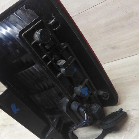 fonar-zadnii-levyi-volkswagen-caddy-05gv-melkaia-treshhina-art-53776-big-6